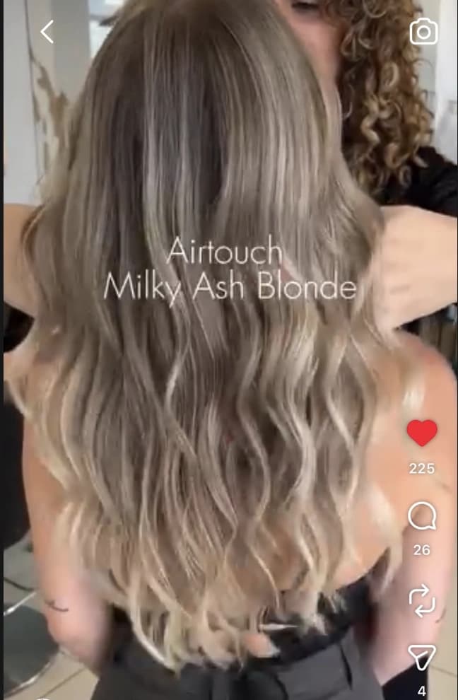 Instagram-Reel: Airtouch Balayage in Milky Ash Blonde, 225 Likes