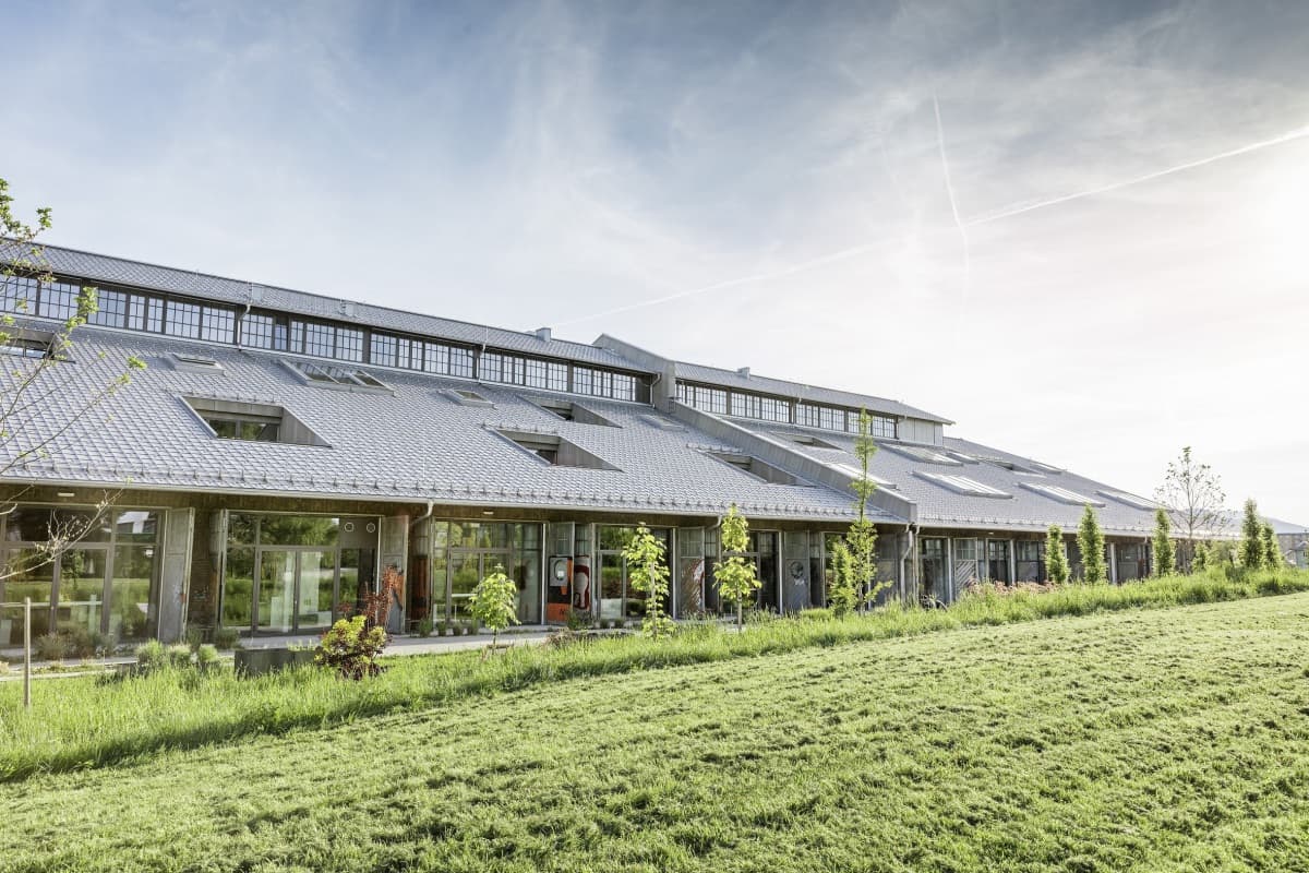 Die Panzerhalle Salzburg-Maxglan von außen